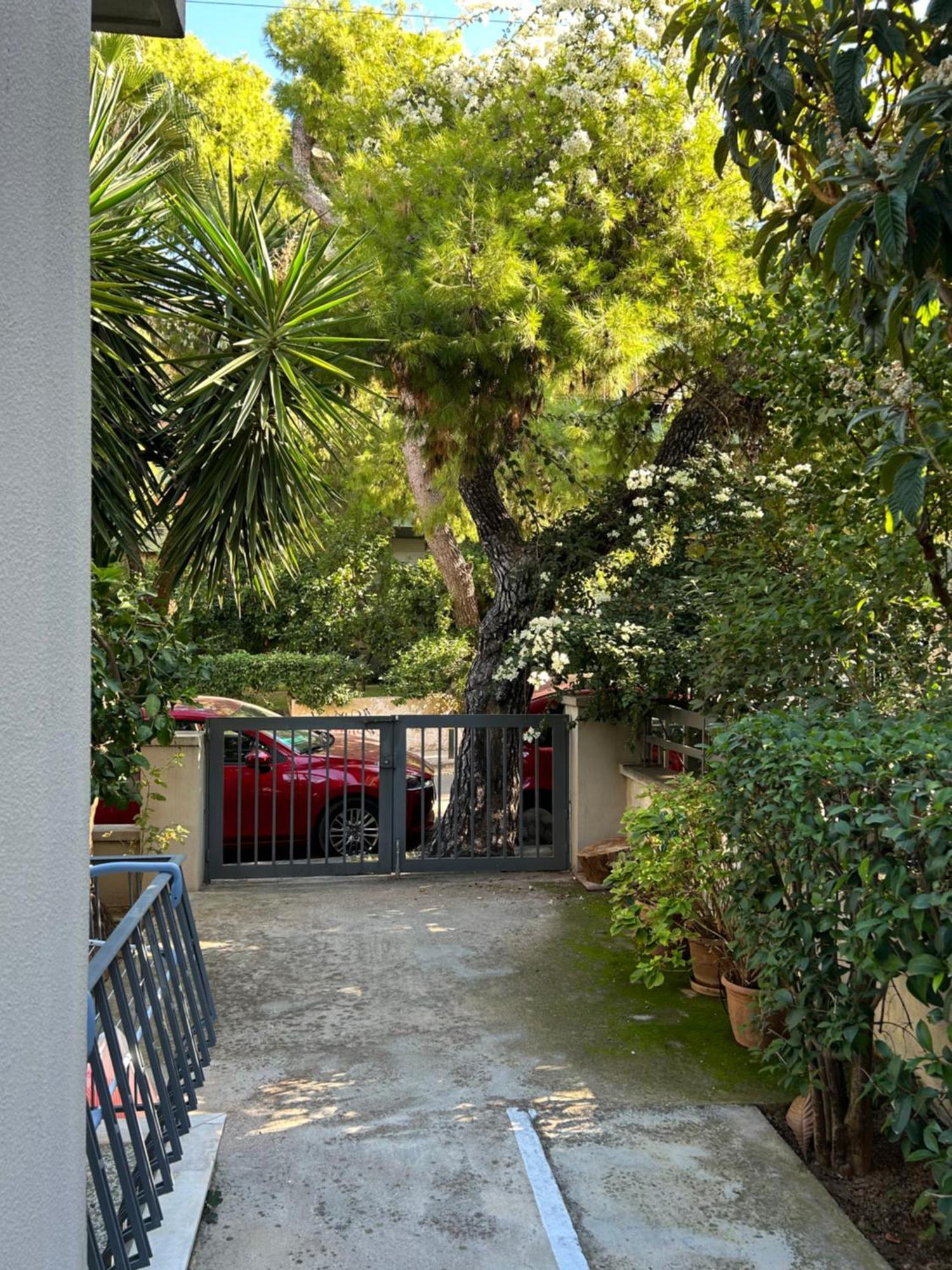 Small Gem Studio Athens, Next To Metro Nomismatokopeio מראה חיצוני תמונה